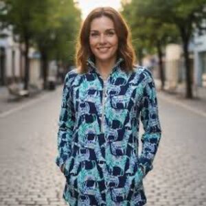 Lilly Pulitzer Skipper Popover "Alpaca My Bags" Women's Size Small